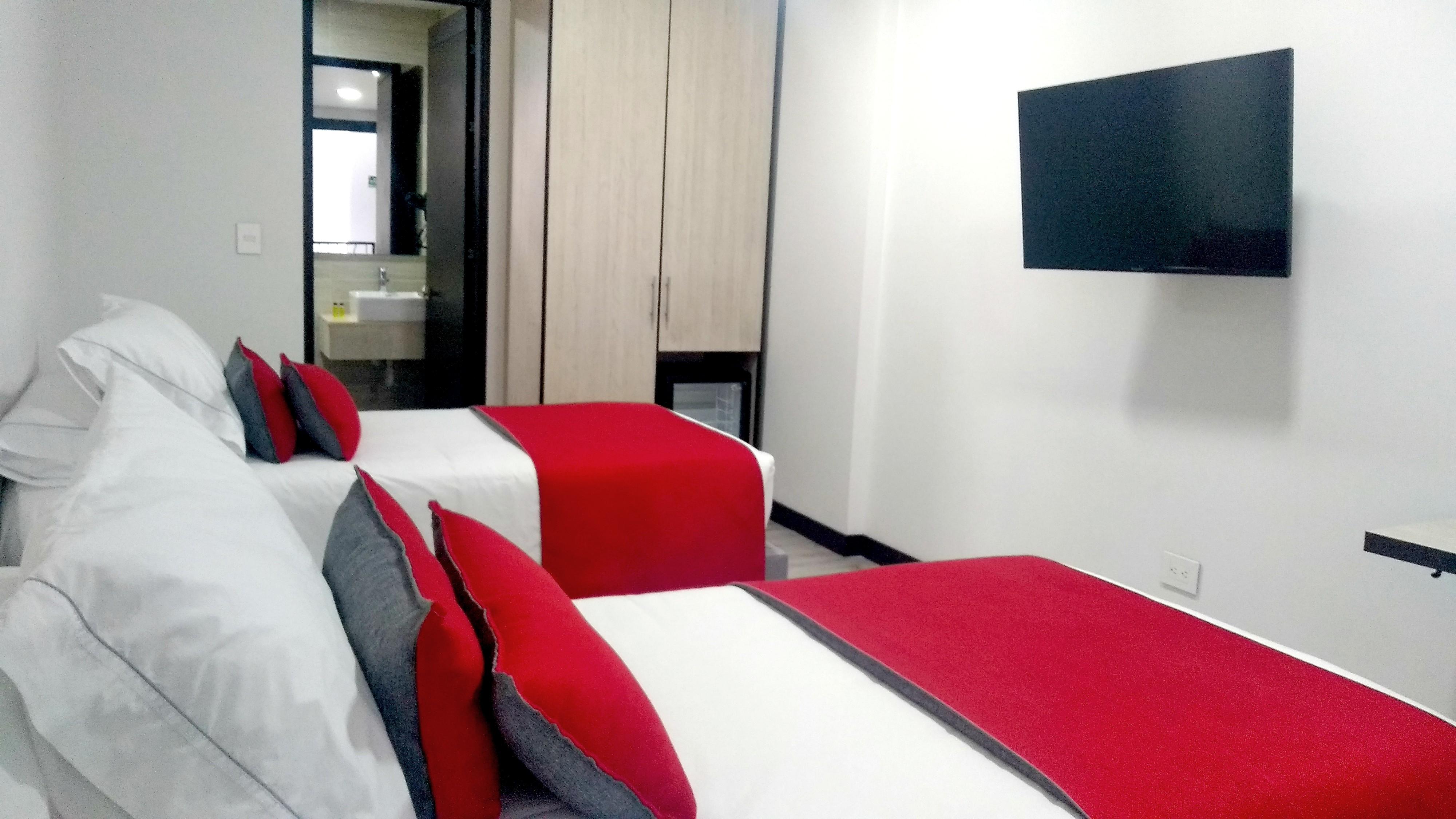 בוגוטה Hotel Wlh Silver Corferias מראה חיצוני תמונה