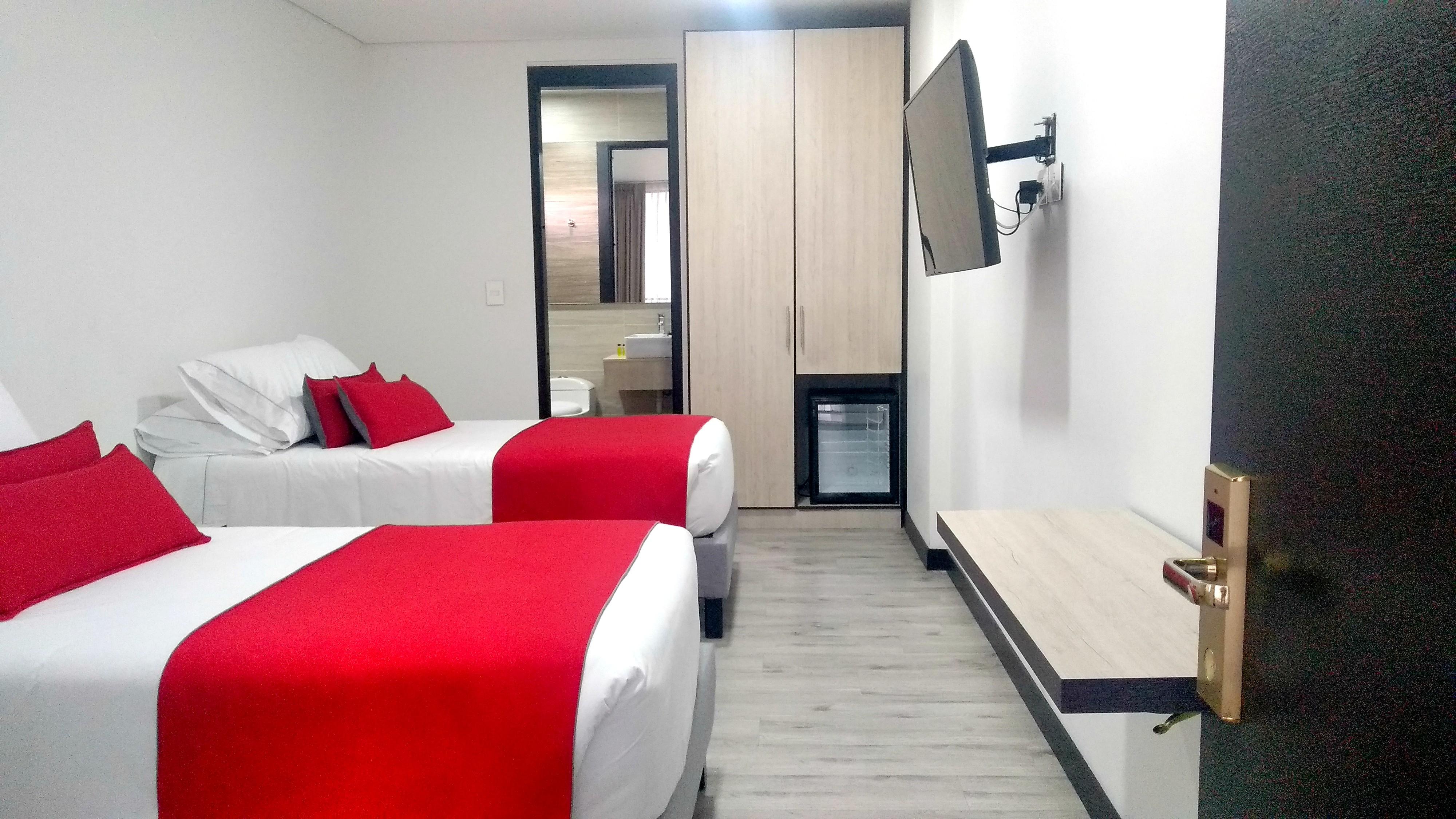 בוגוטה Hotel Wlh Silver Corferias מראה חיצוני תמונה