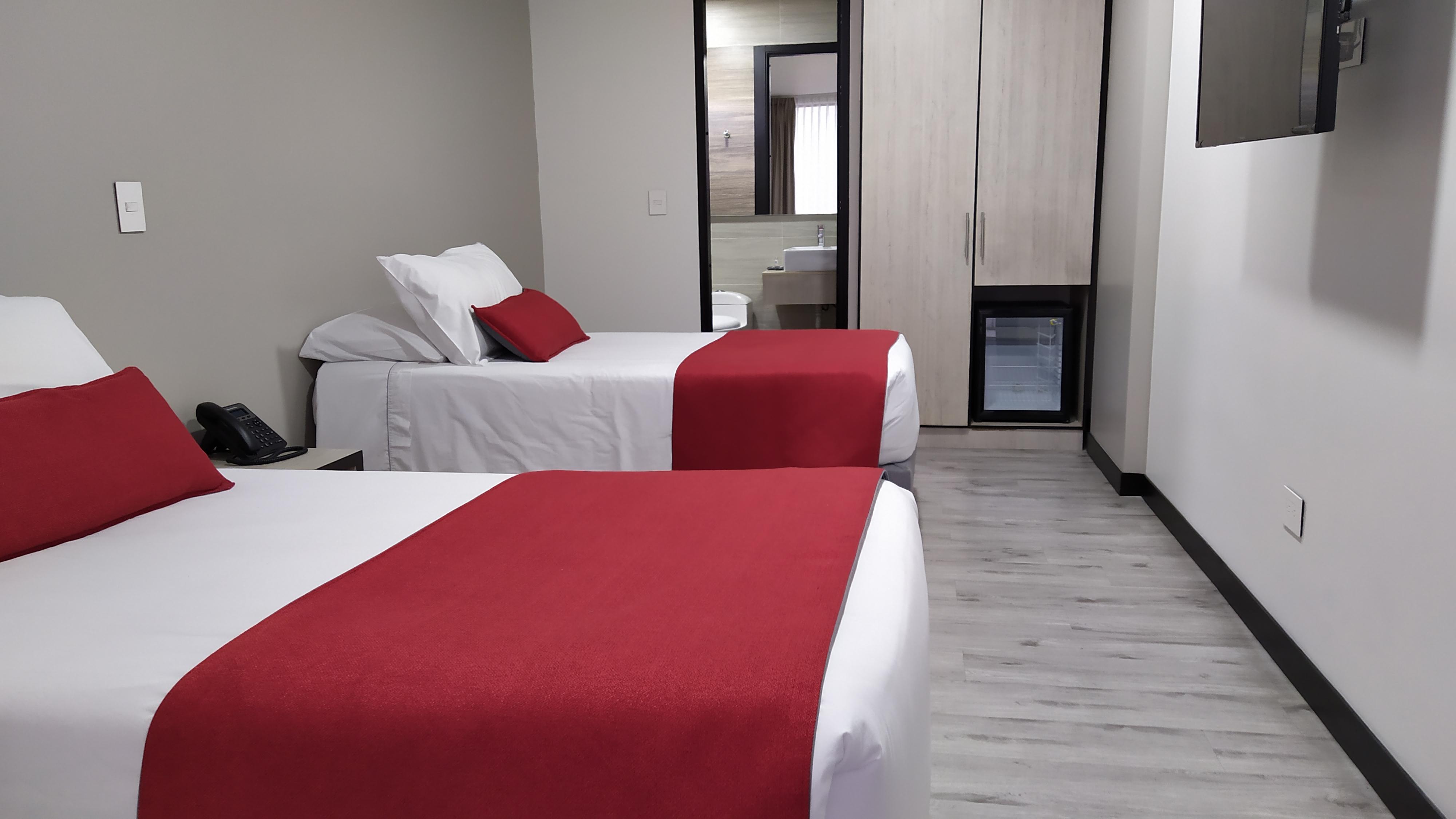 בוגוטה Hotel Wlh Silver Corferias מראה חיצוני תמונה