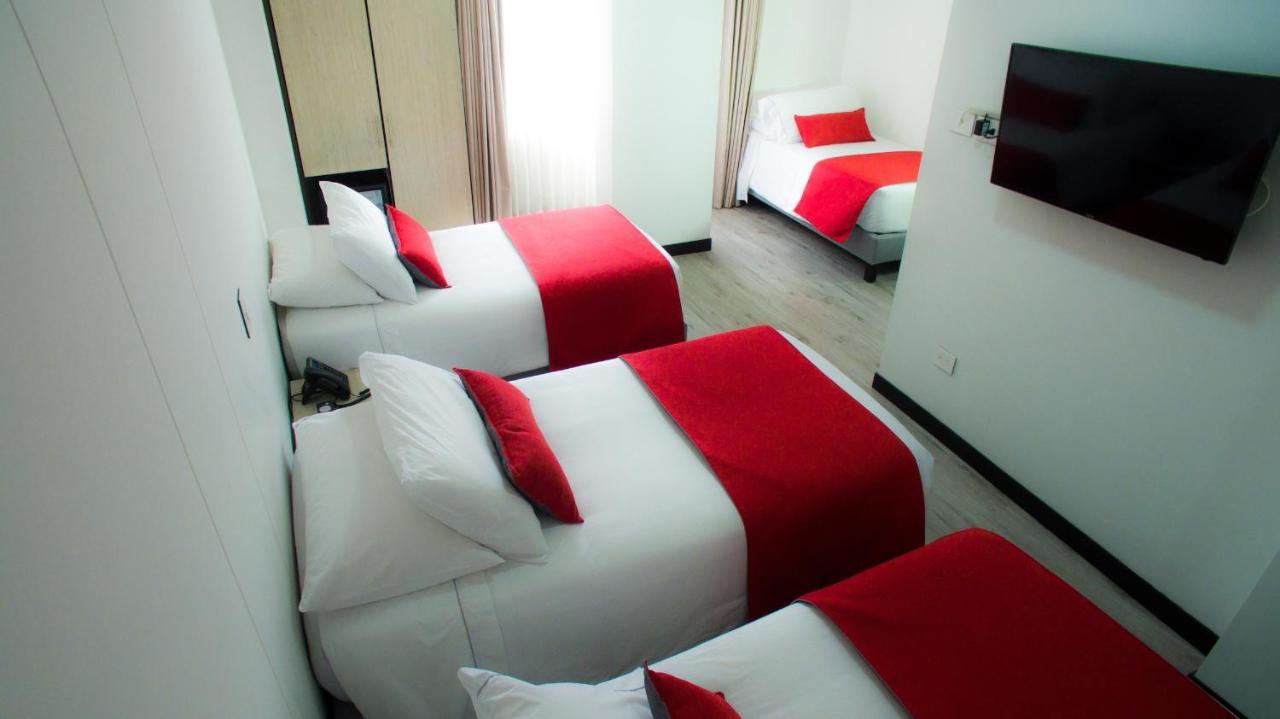 בוגוטה Hotel Wlh Silver Corferias מראה חיצוני תמונה